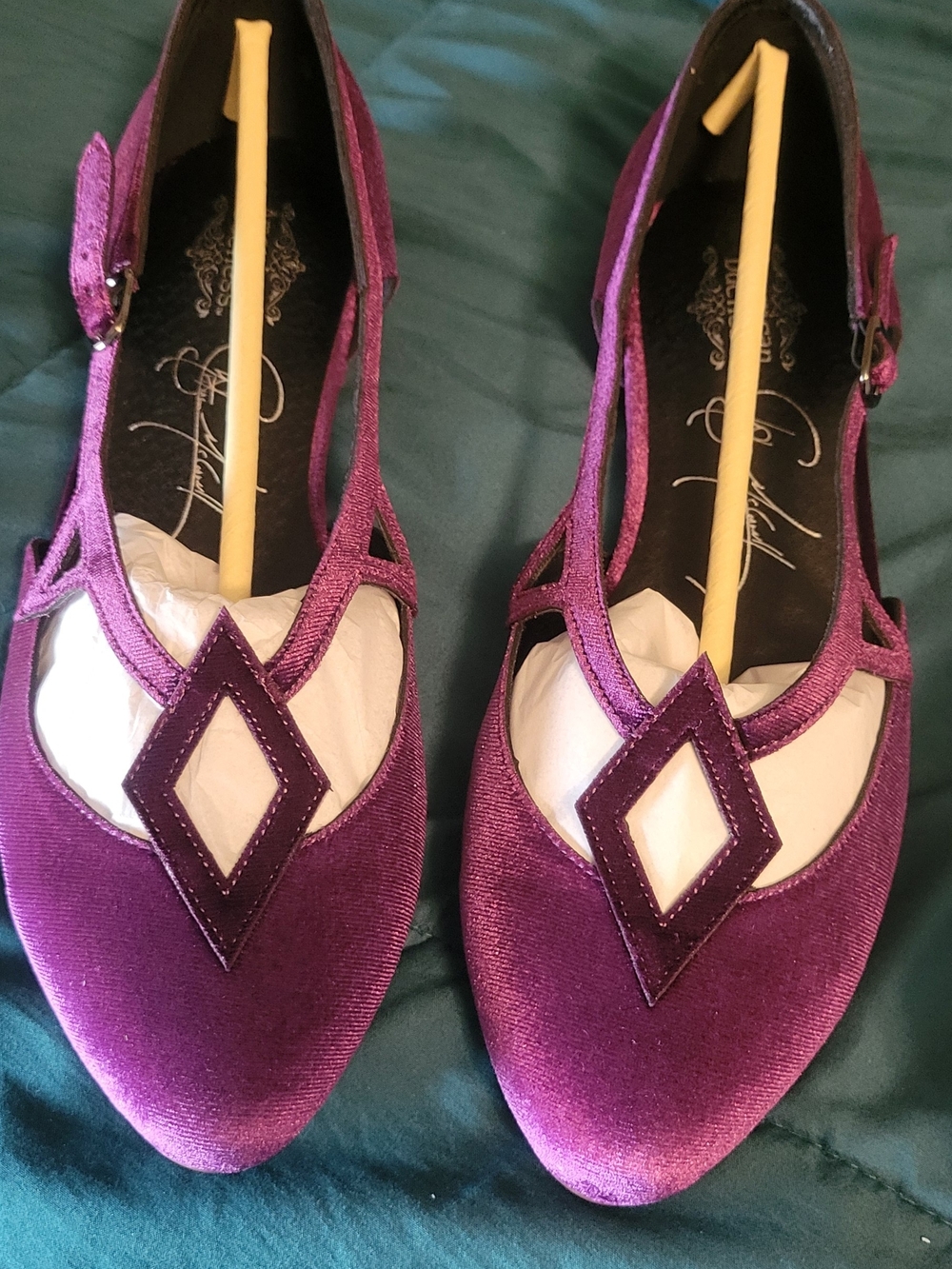 American Duchess - Mildred Vintage Flats - Christine McConnell Collection - Picture 3 of 12